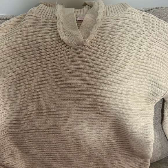 Pink Lily Sweaters - Oversized sweater worn once